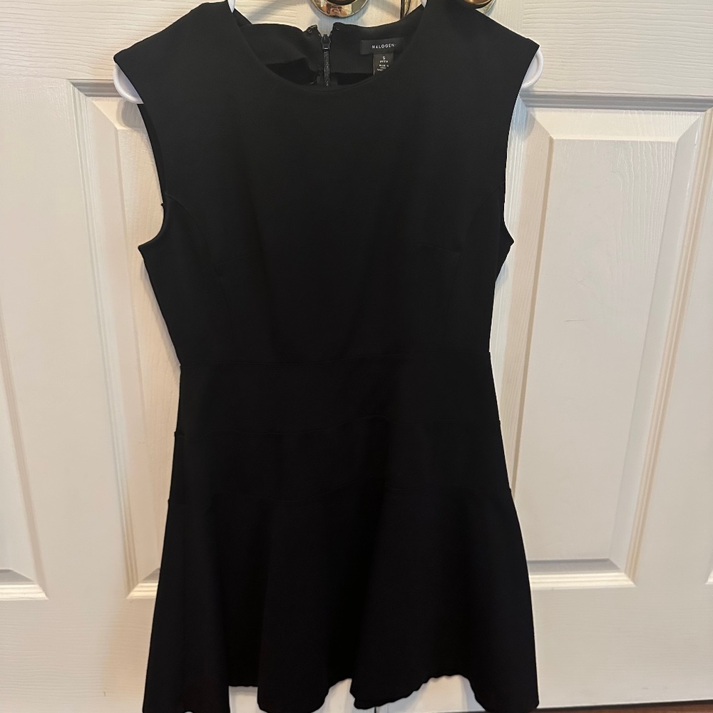 Black sleeveless Halogen dress